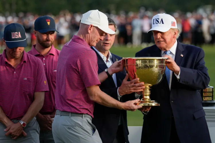 Americans rally to win Presidents Cup